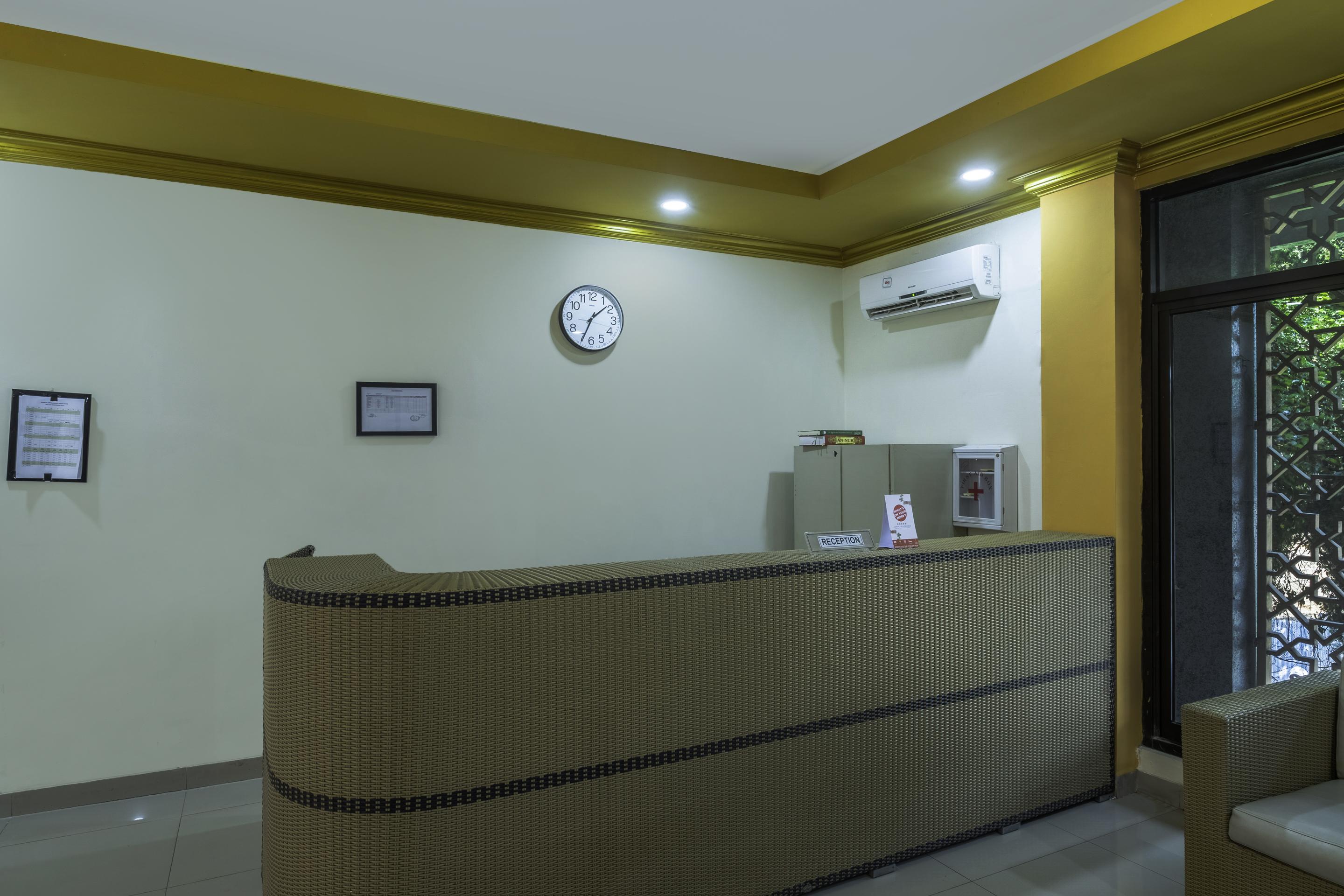 Oyo 2132 Pondok Avicenna Cirebon Ngoại thất bức ảnh