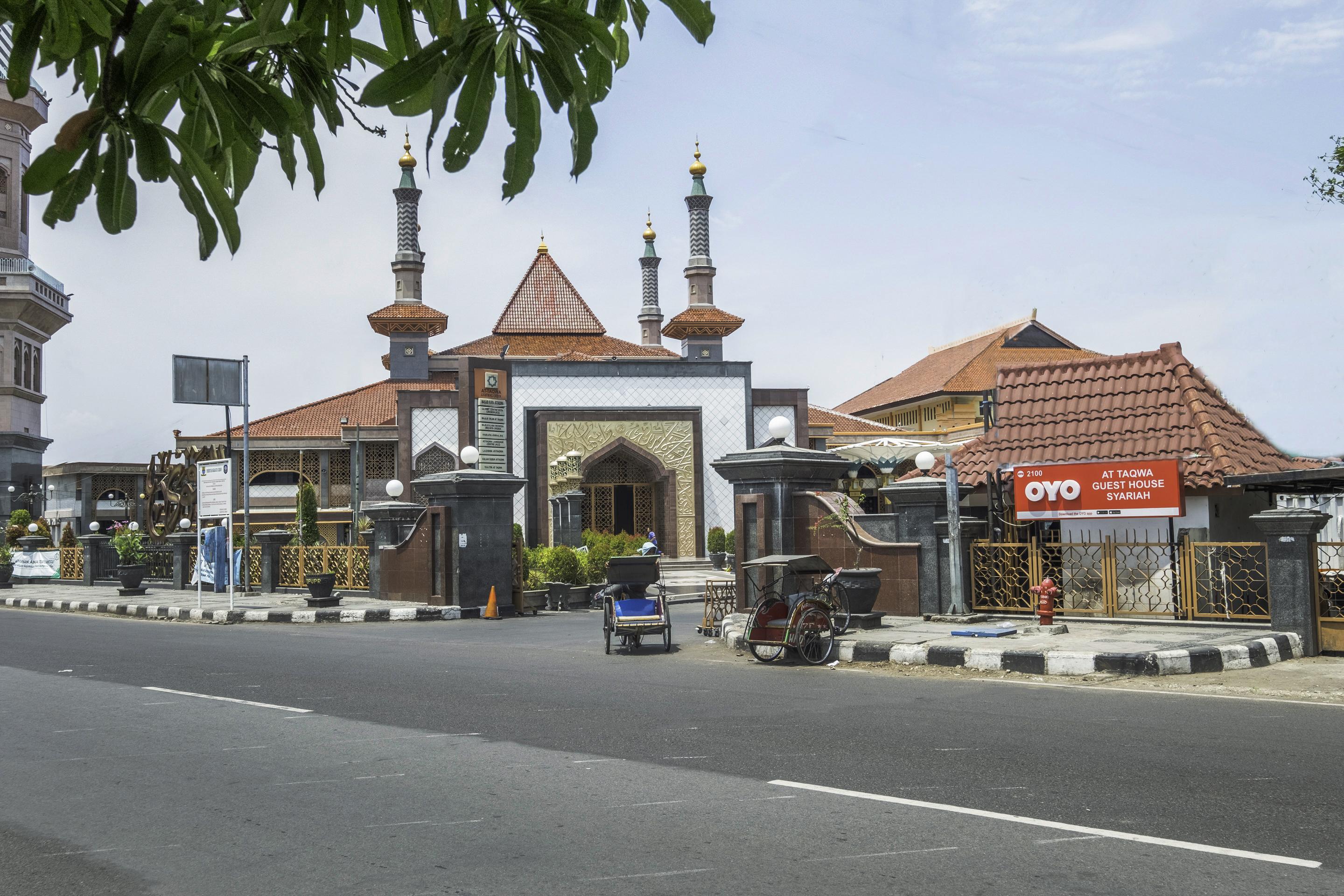 Oyo 2132 Pondok Avicenna Cirebon Ngoại thất bức ảnh